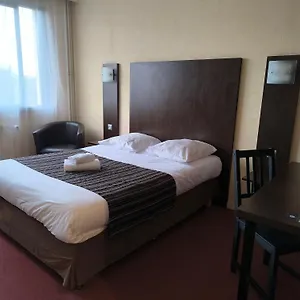 Adonis Lyon Est Artys Hotel Saint-Priest-en-Jarez